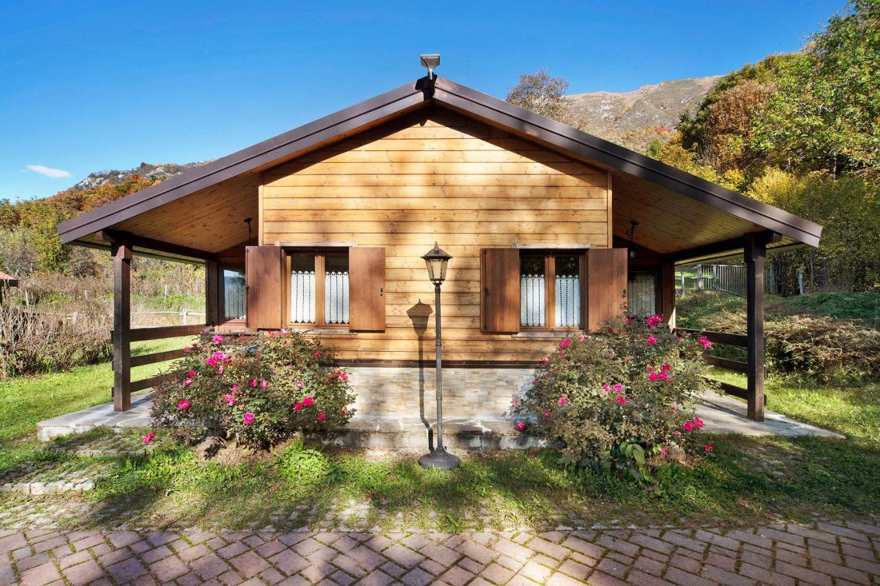 Casa Bucaneve Barzio Exteriör bild